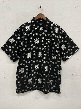 Vintage Y2K Mecca Clothing Co. AOP Metallic Heraldic Lion & Crown Shirt, Size L